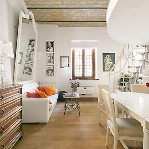 https://leopardo-28-loft-in-trastevere.it-romehotels.com