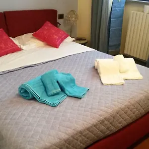 https://roma-navona.it-romehotels.com
